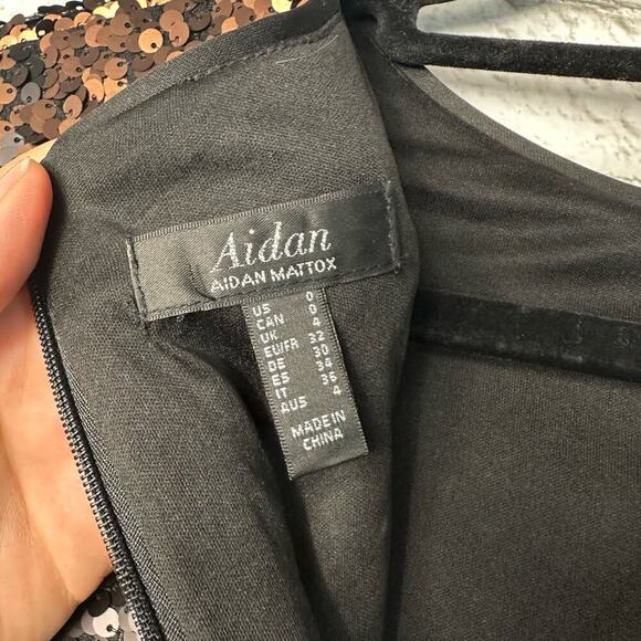 Aidan Mattox Dress Sequin Ombre Mini Shift Short Sleeve Black Pink Gold 0 XS - Picture 4 of 12